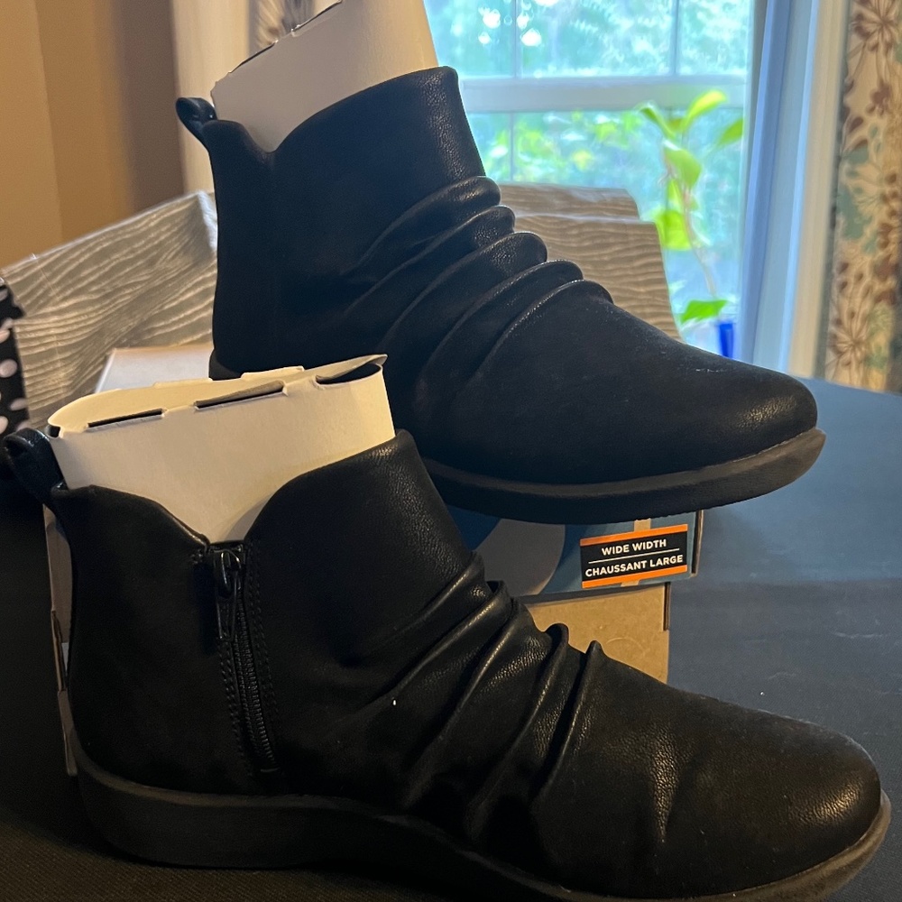 Clarks shoes